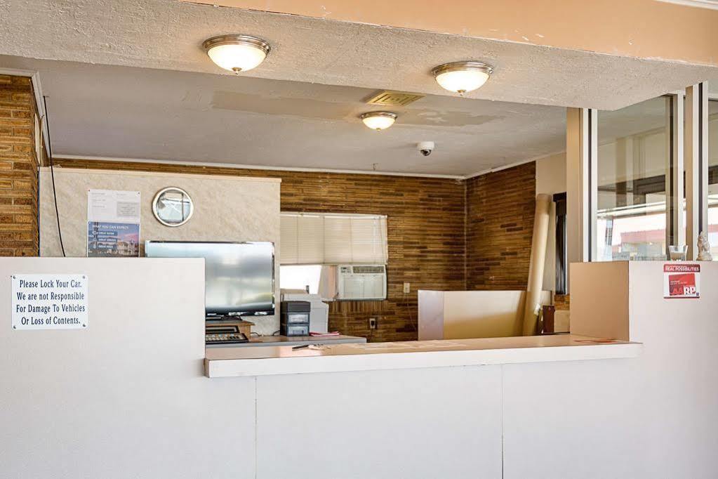 Motel 6 Hobbs Exteriör bild